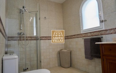  Cozy villa with lovely views of the sea and Altea.